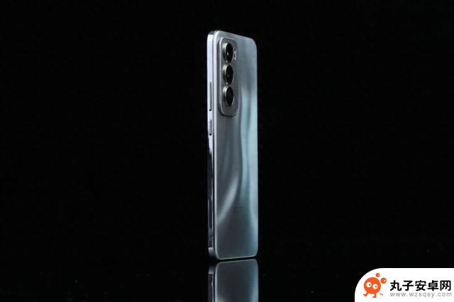 Plog党欢呼雀跃！安卓用户也能进行实况直播！OPPO Reno12使用体验分享