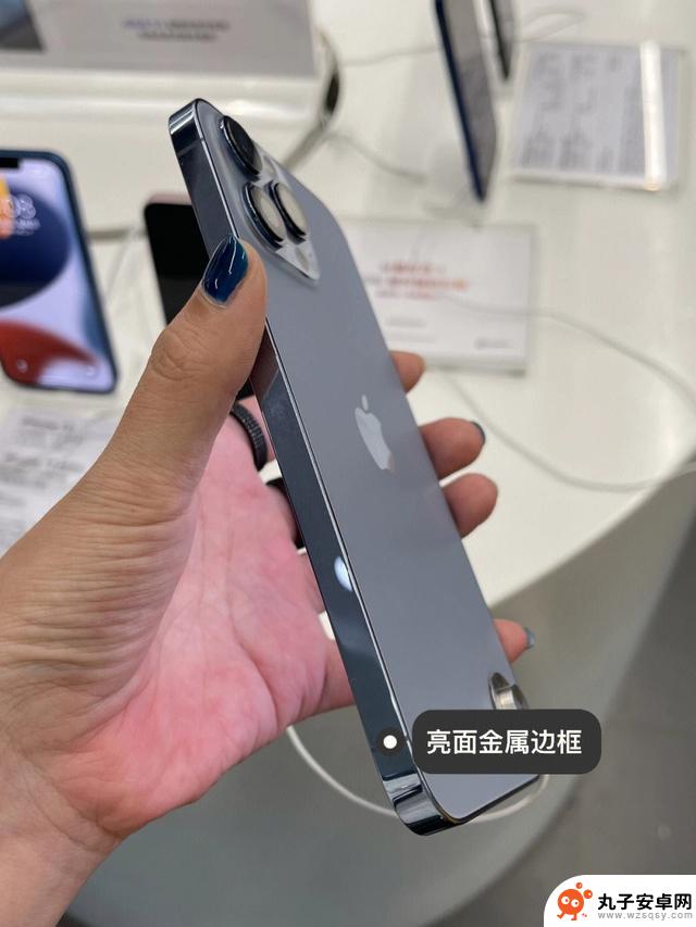 揭秘2024年1月最值得购买的iPhone，最高性价比手机大对决！