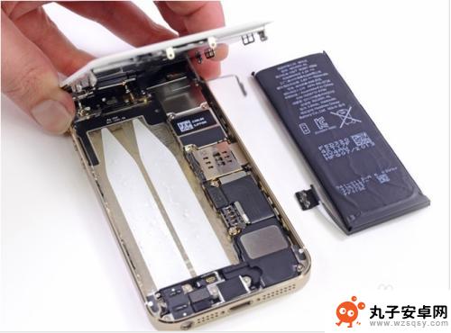 苹果手机5s如何拆开 iPhone5S拆机步骤图解